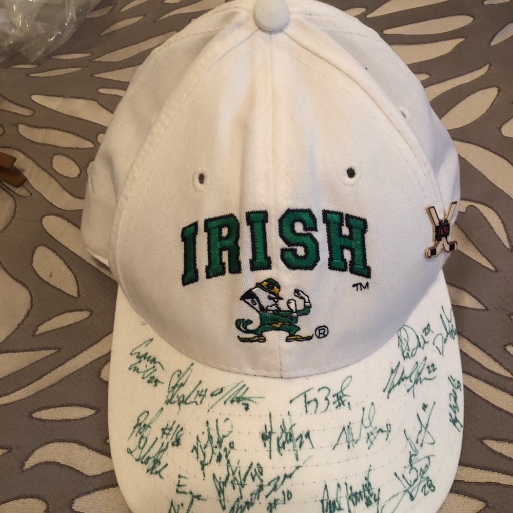 ND Hockey autographed hat